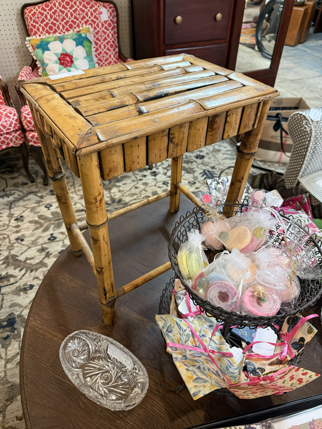 Chinoiserie Tortoiseshell Bamboo Accent Table — Plant Stand or Side Table