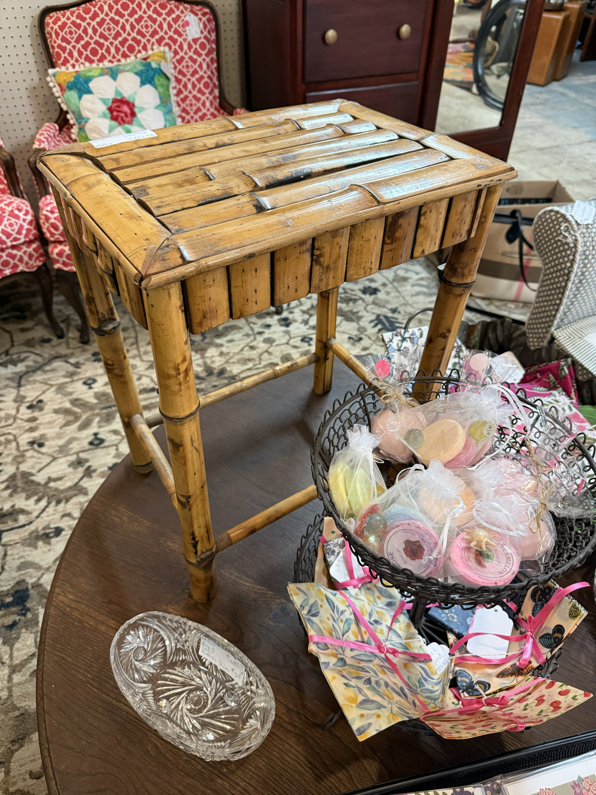 Chinoiserie Tortoiseshell Bamboo Accent Table — Plant Stand or Side Table