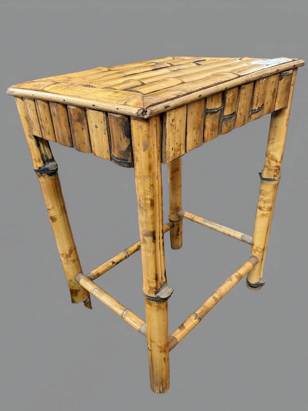 Chinoiserie Tortoiseshell Bamboo Accent Table — Plant Stand or Side Table