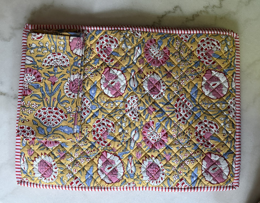 Cotton Quilted Placemats Set of 4, Reversible Floral Block Print Napkins and Place Mats — Table Linens item from Guest House Vintage Treasures (view 3)