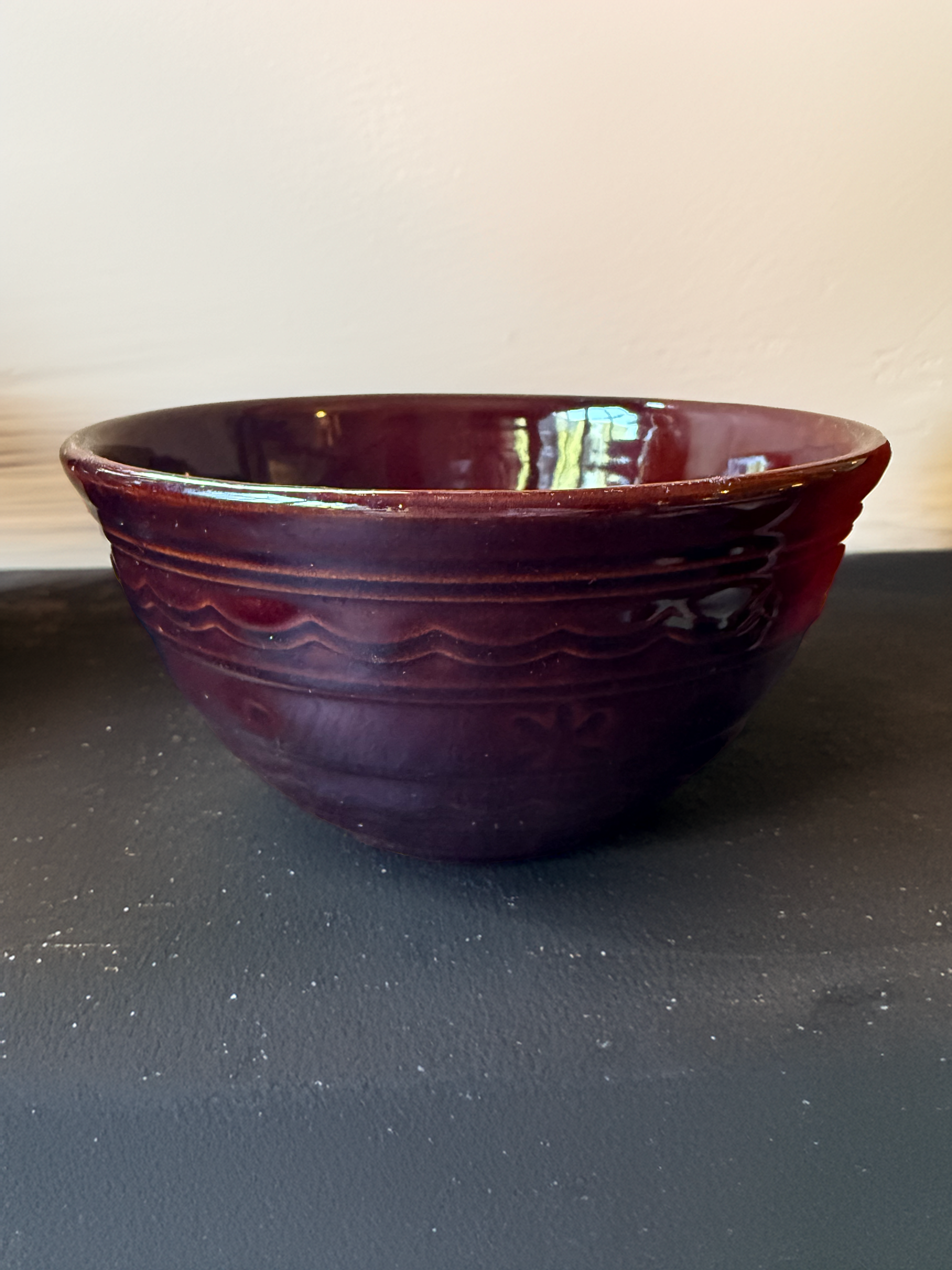 Round Marcrest Daisy Dot 8" Bowl